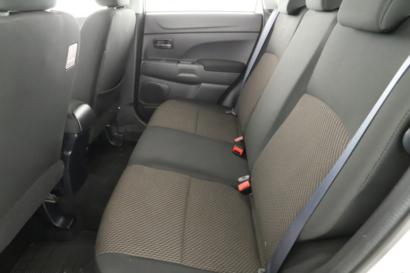 Mitsubishi ASX, 2015