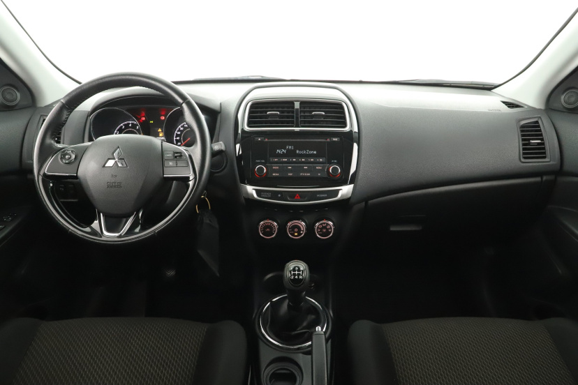 Mitsubishi ASX, 2015