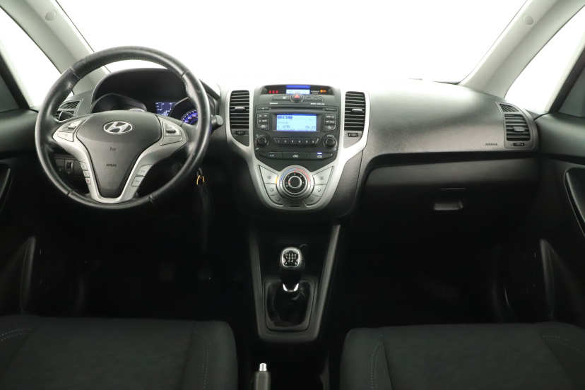 Hyundai ix20, 2011