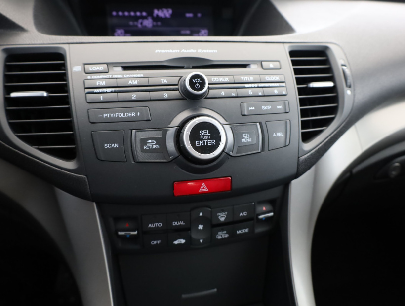 Honda Accord, 2011