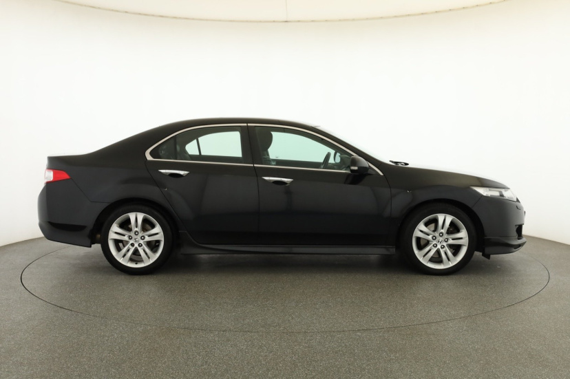 Honda Accord, 2011