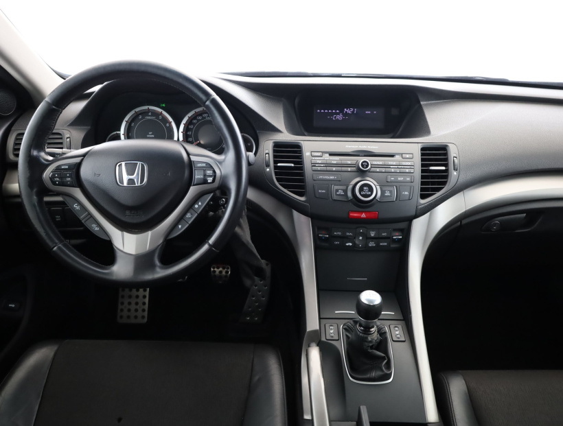 Honda Accord, 2011