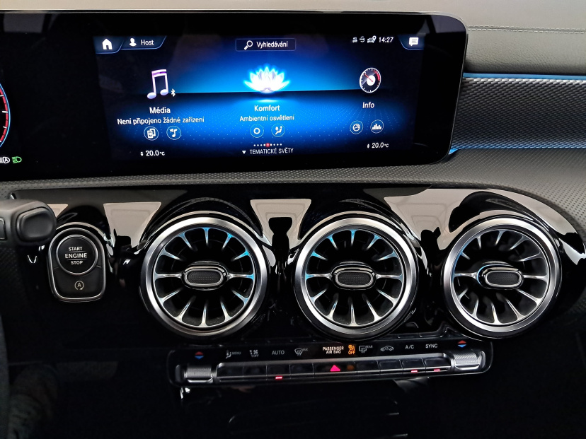 Mercedes-Benz CLA, 2022