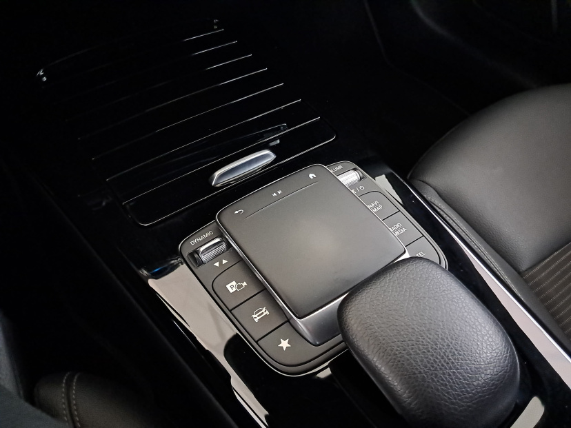 Mercedes-Benz CLA, 2022