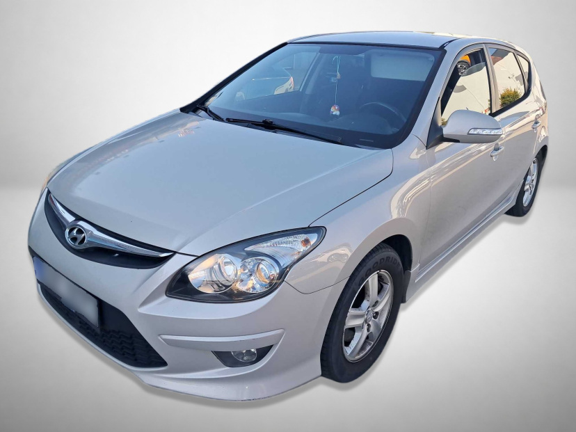 Hyundai i30, 2011