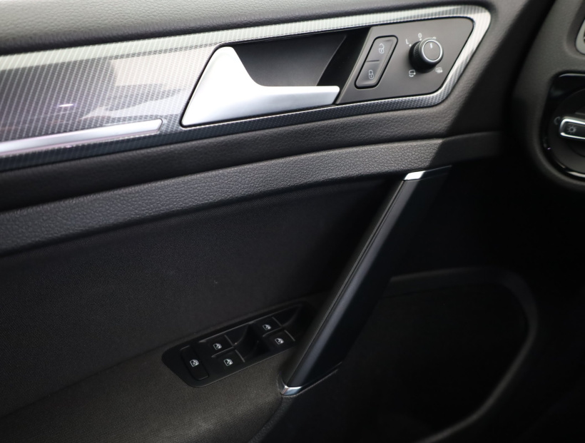 Volkswagen Golf, 2019