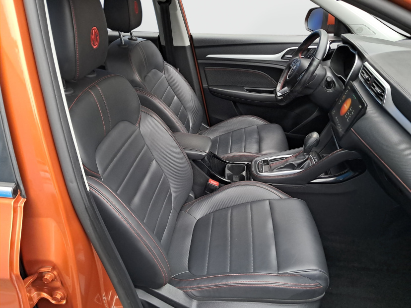 MG ZS SUV, 2024
