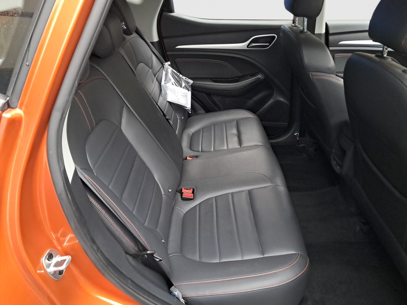 MG ZS SUV, 2024