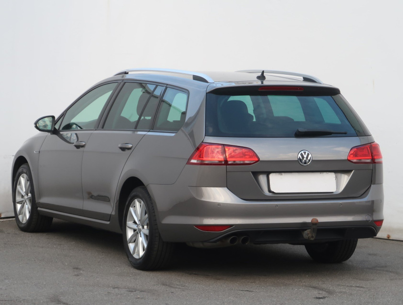 Volkswagen Golf, 2016