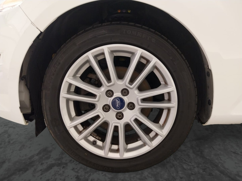 Ford Mondeo, 2011