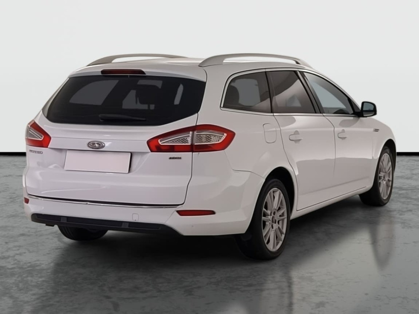 Ford Mondeo, 2011