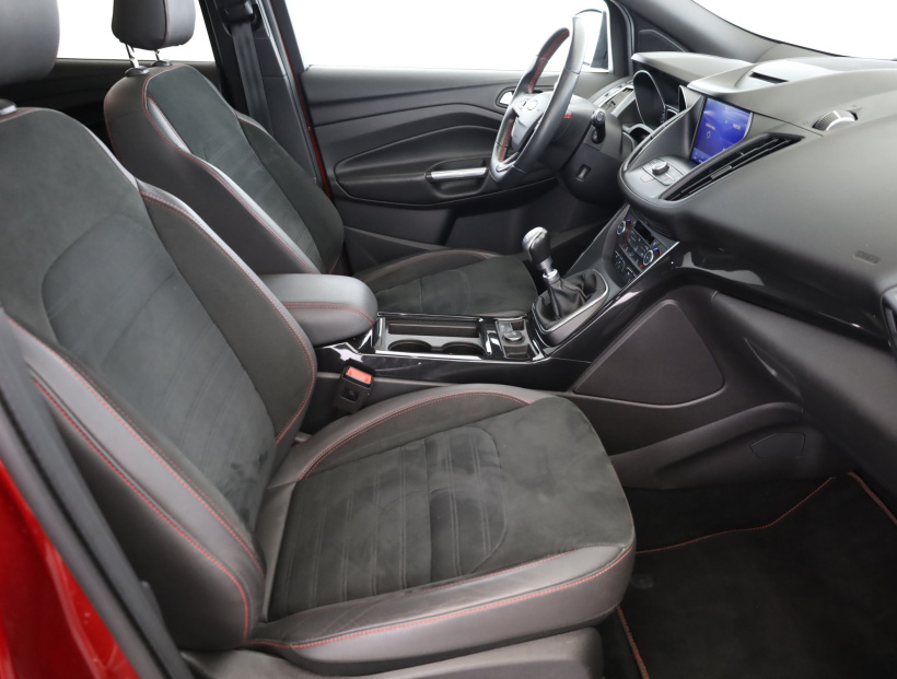 Ford Kuga, 2020