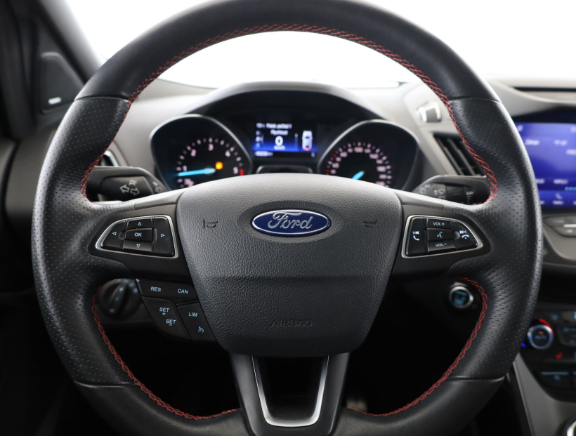 Ford Kuga, 2020