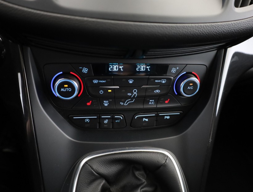 Ford Kuga, 2020