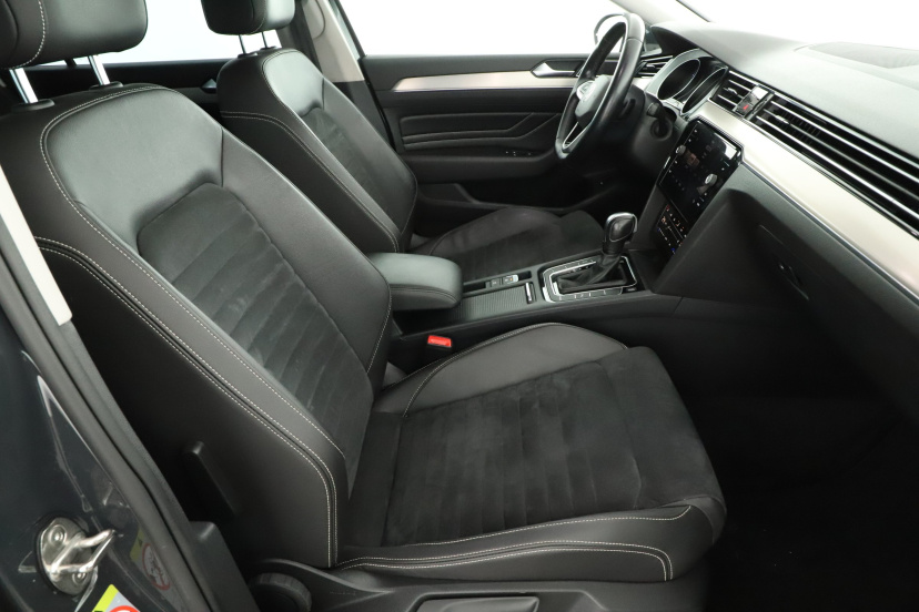 Volkswagen Passat, 2020