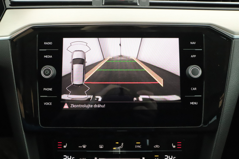 Volkswagen Passat, 2020