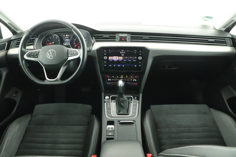 Volkswagen Passat, 2020
