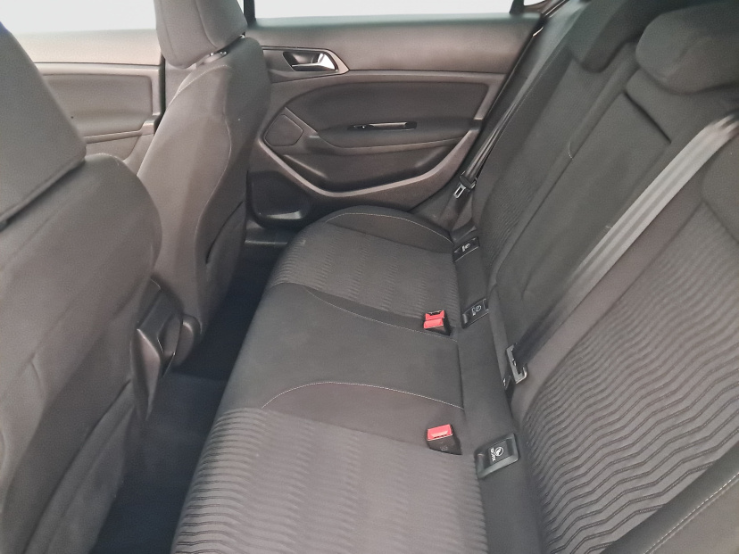 Peugeot 308, 2013