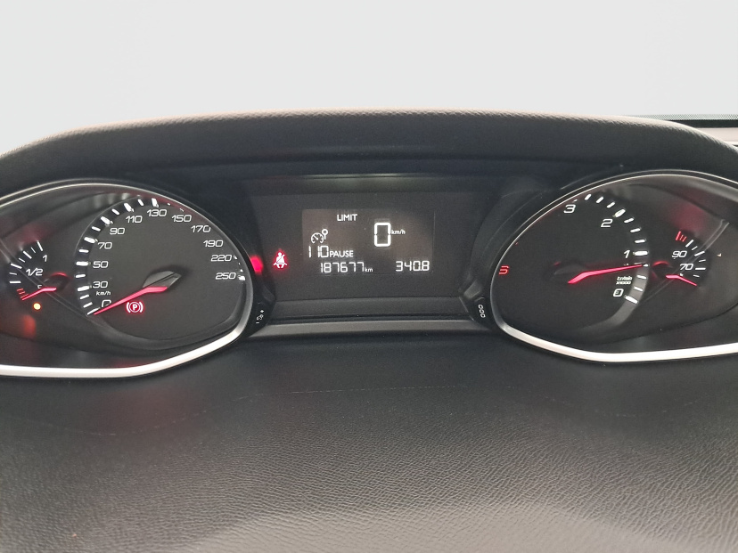 Peugeot 308, 2013