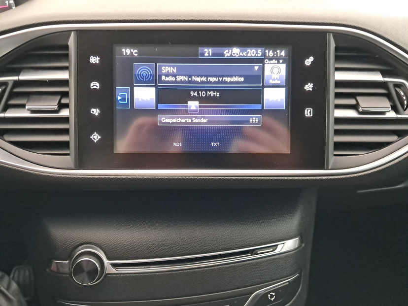Peugeot 308, 2013