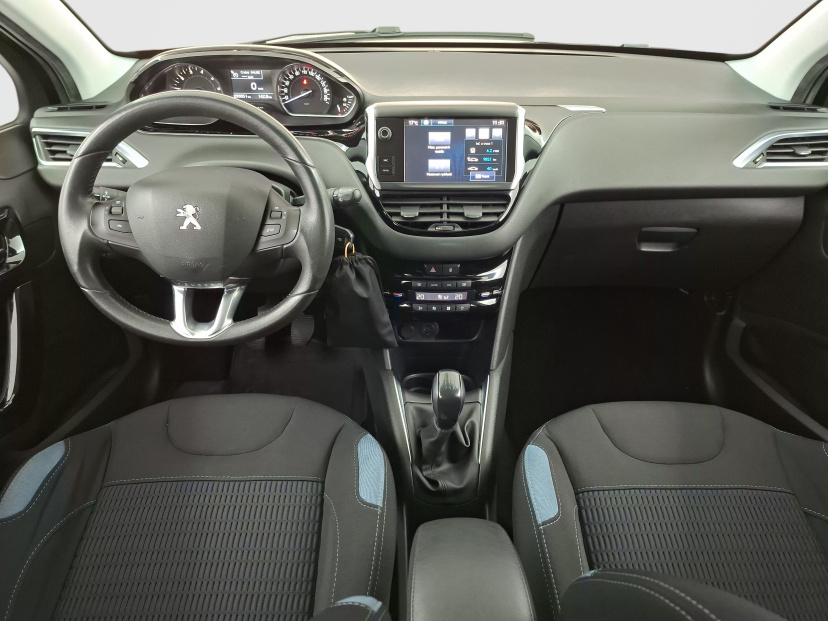 Peugeot 208, 2015
