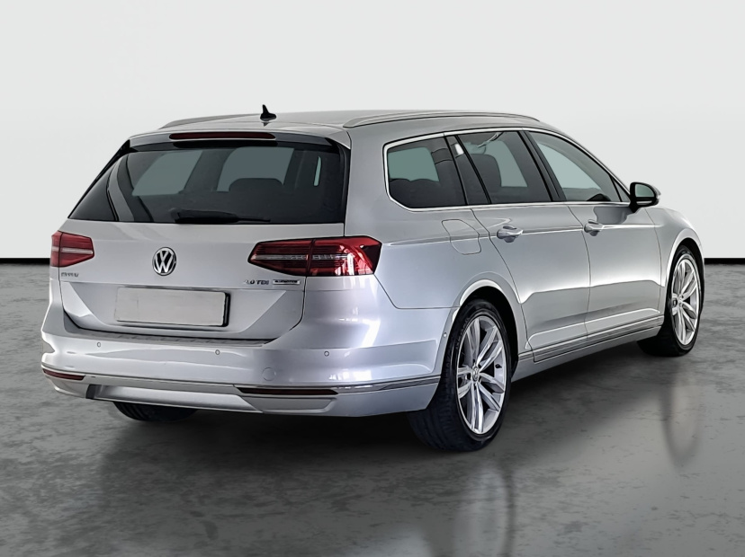 Volkswagen Passat, 2015