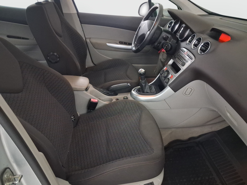 Peugeot 308, 2008