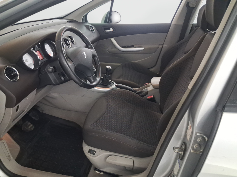 Peugeot 308, 2008