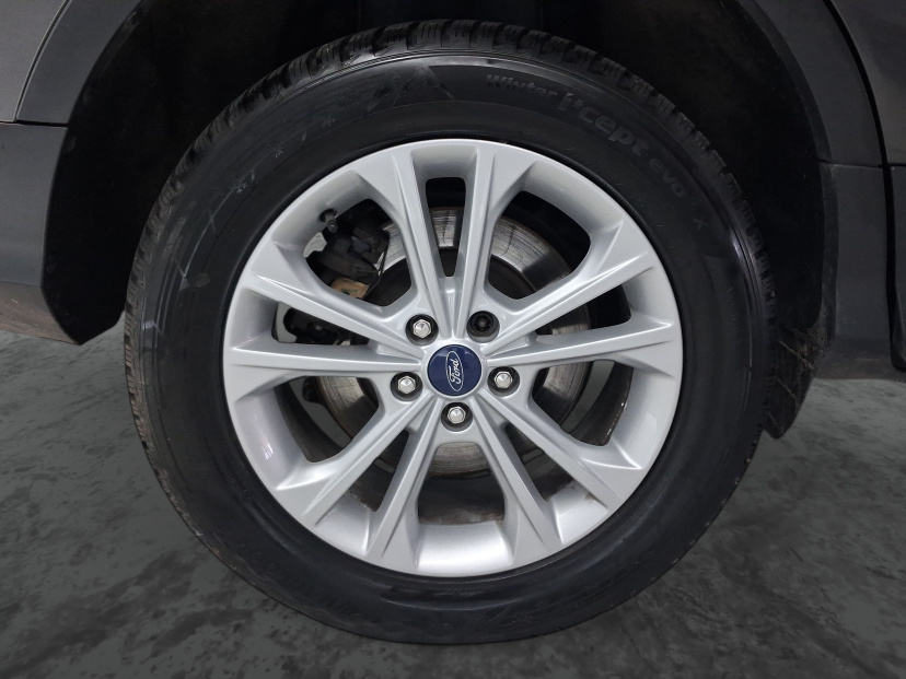 Ford Kuga, 2017