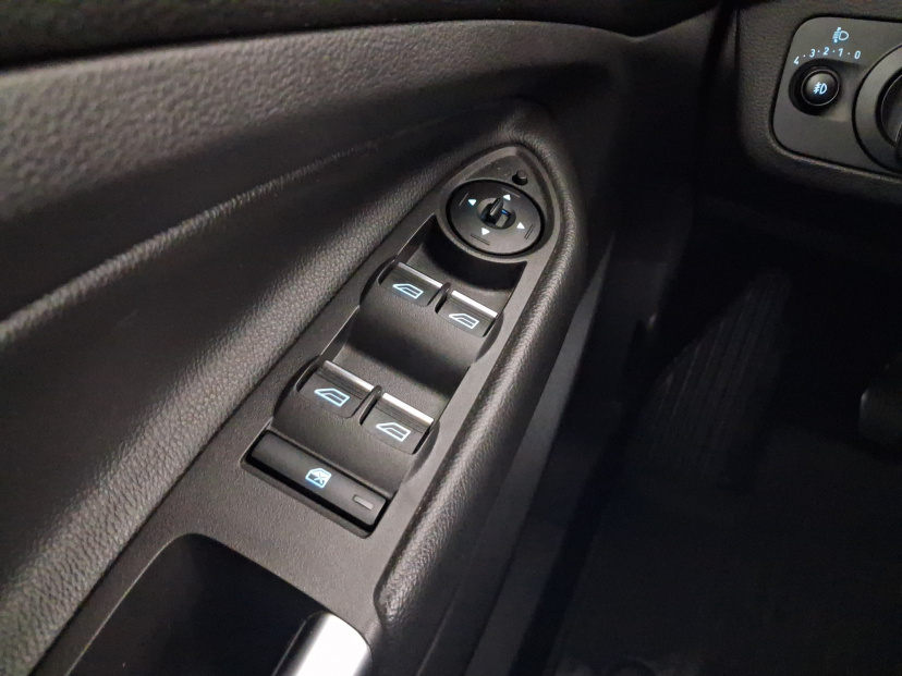 Ford Kuga, 2017