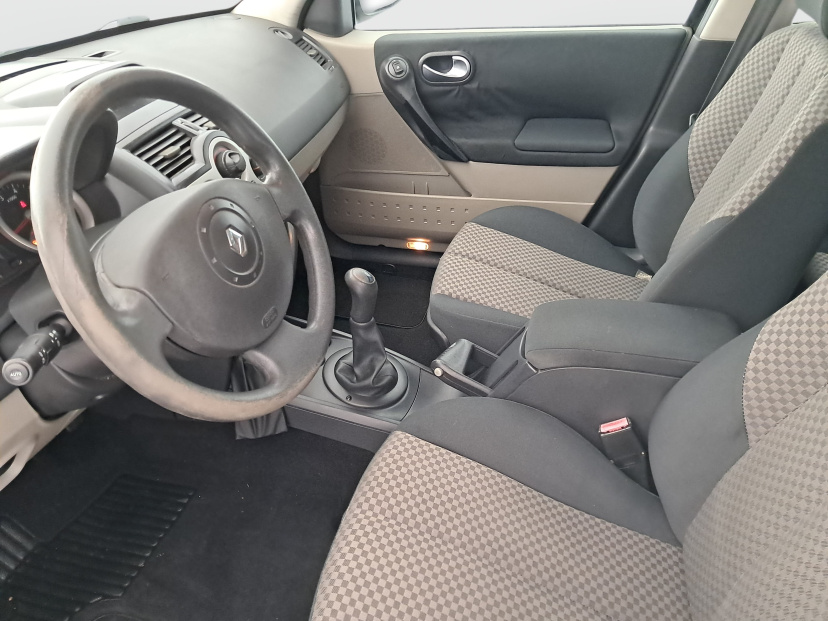 Renault Megane, 2003