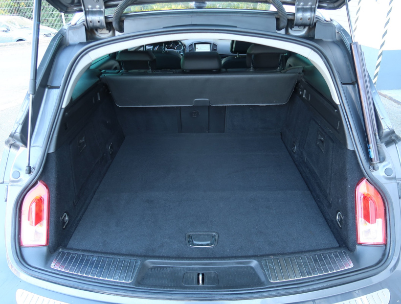 Opel Insignia, 2010