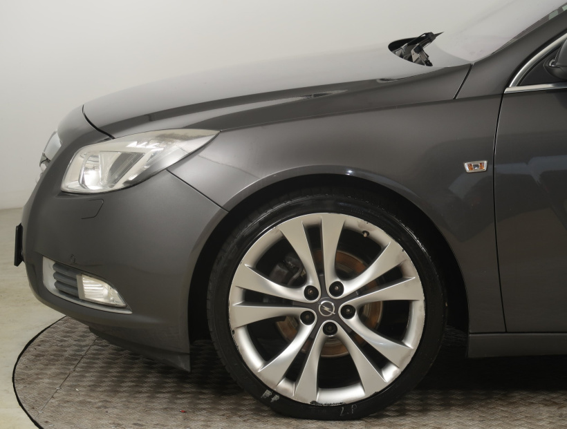 Opel Insignia, 2010
