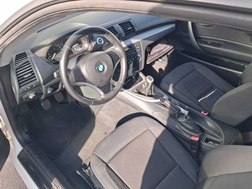 BMW 1, 2009