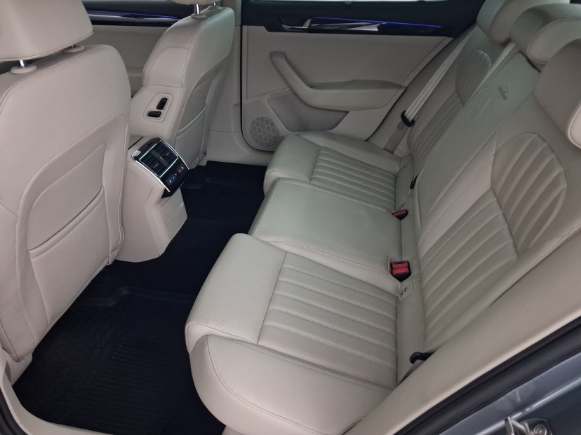 Škoda Superb, 2017