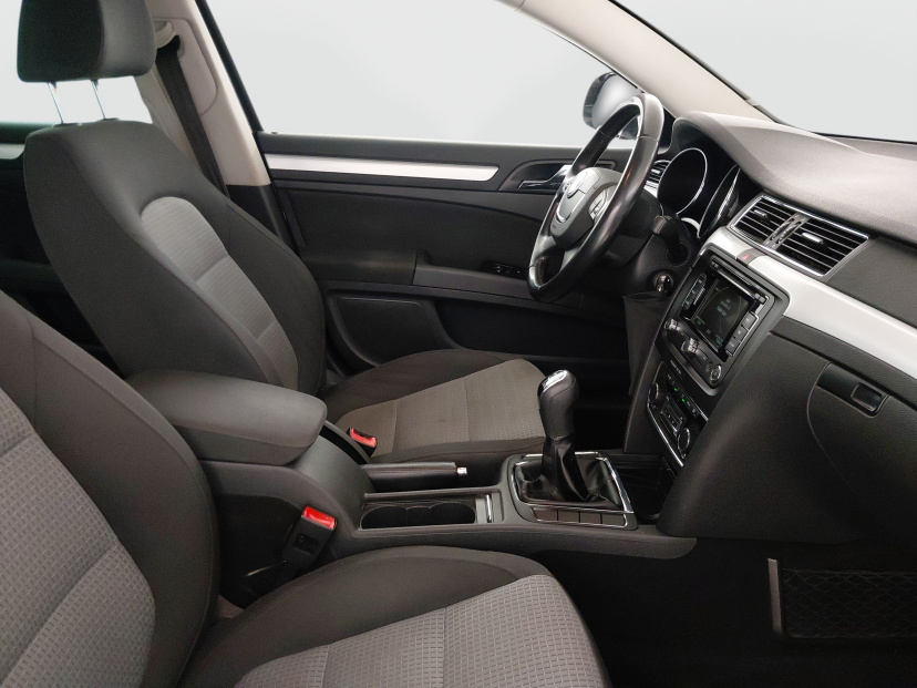 Škoda Superb, 2013