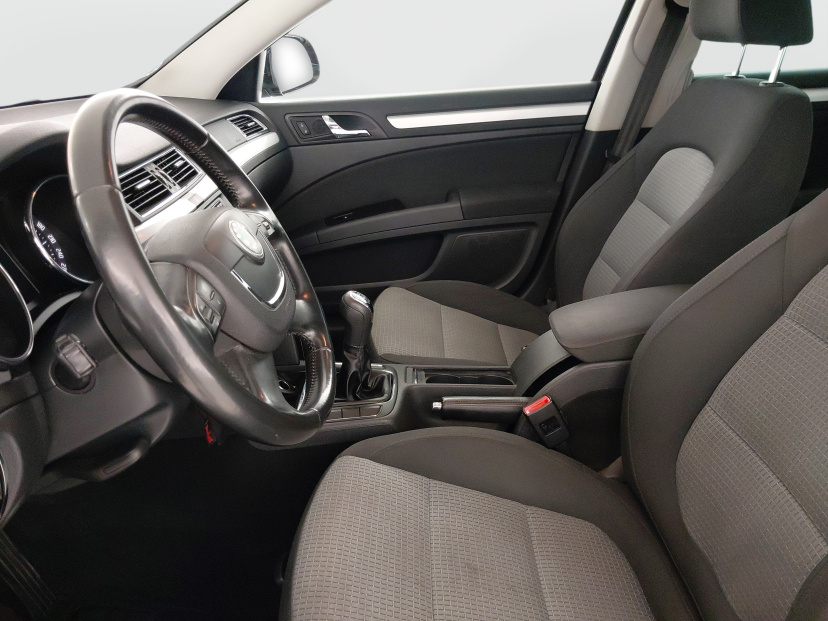 Škoda Superb, 2013