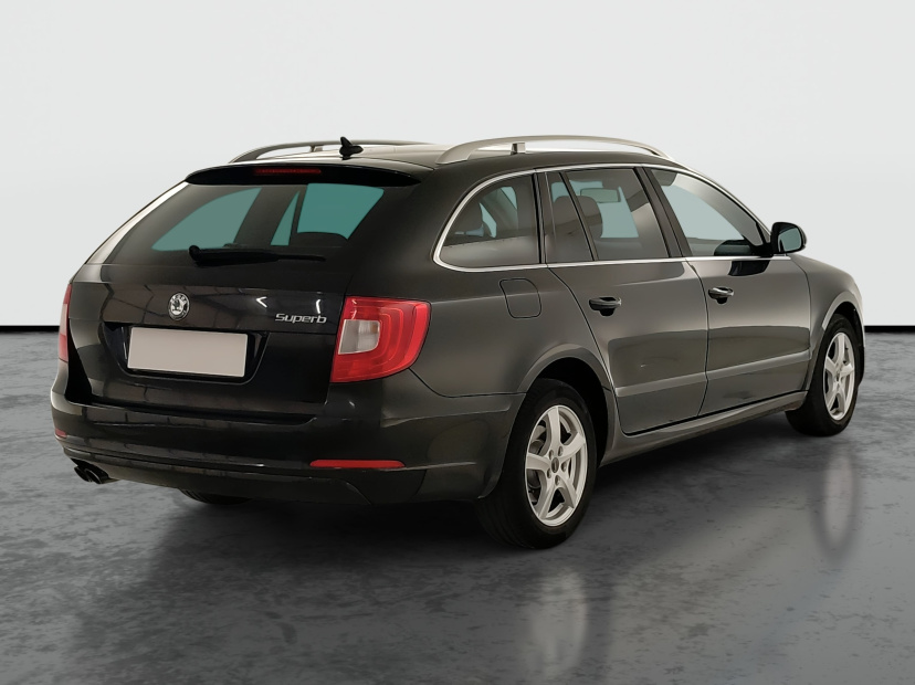 Škoda Superb, 2013