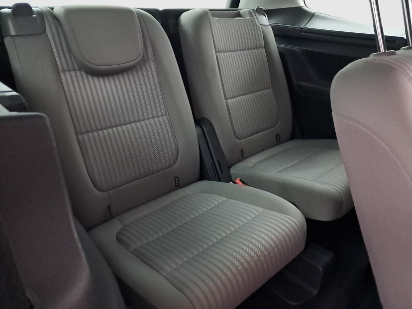 Seat Alhambra, 2011