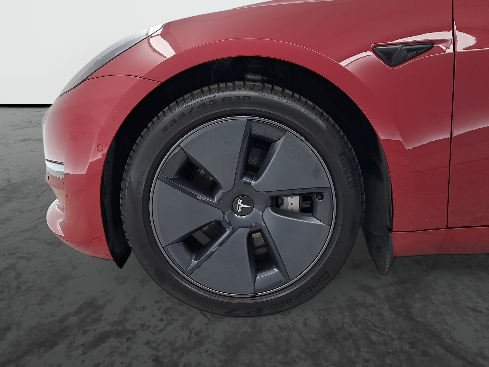 Tesla Model 3 Long Range AWD – fotografie 20