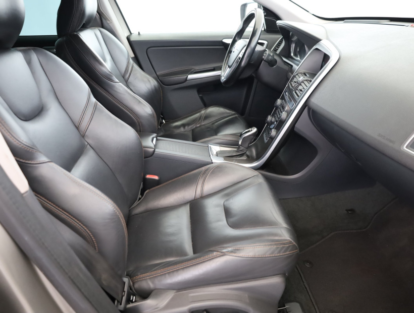 Volvo XC60, 2014