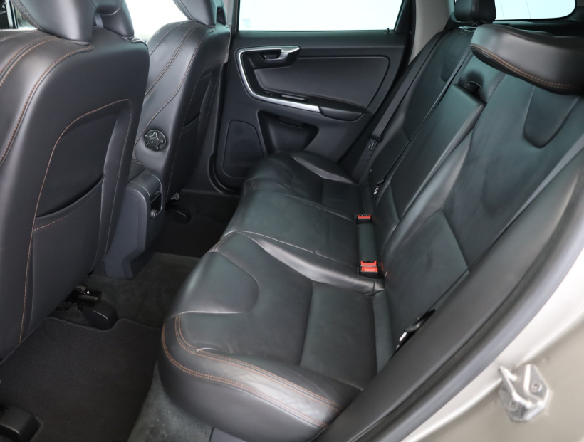 Volvo XC60, 2014