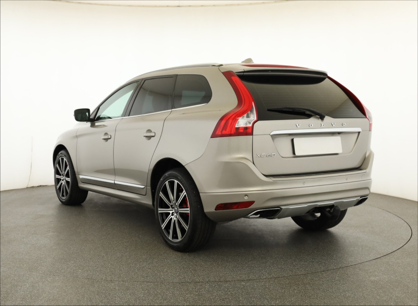 Volvo XC60, 2014
