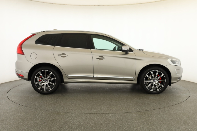 Volvo XC60, 2014