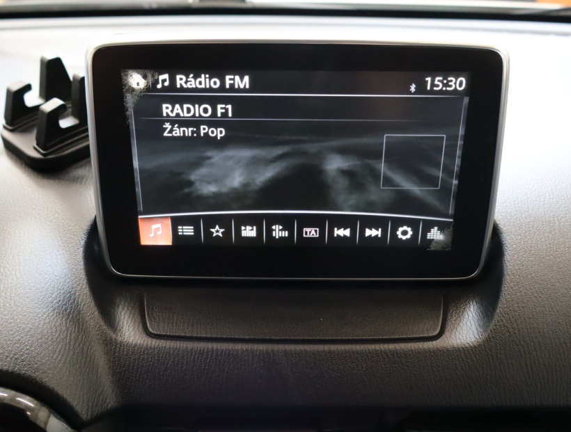 Mazda CX-3, 2016