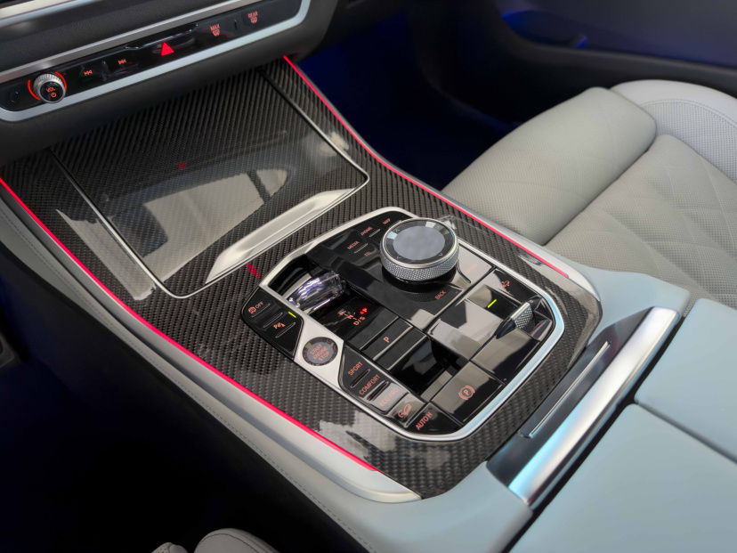 BMW X5, 2025