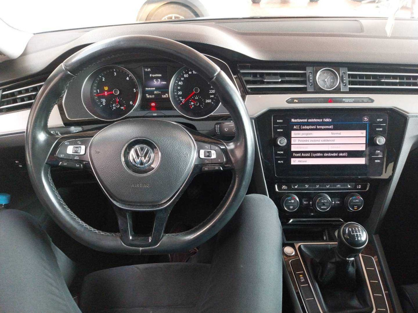 Volkswagen Passat, 2018