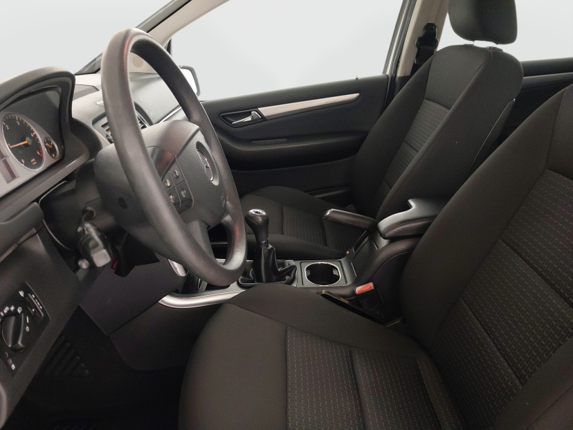 Mercedes-Benz B, 2010