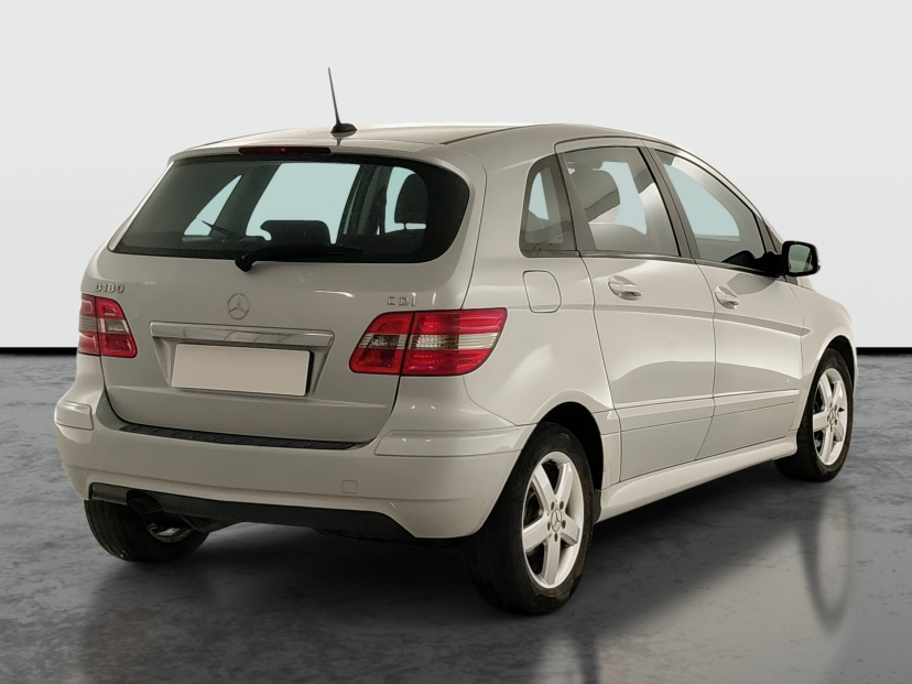 Mercedes-Benz B, 2010