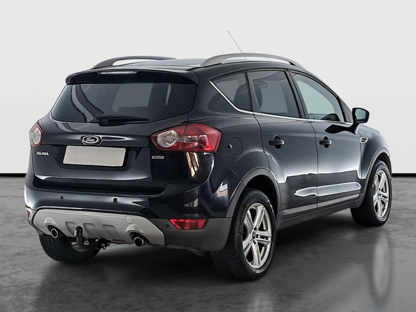 Ford Kuga, 2010